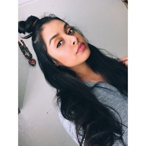 Meet your Posher, Mariela